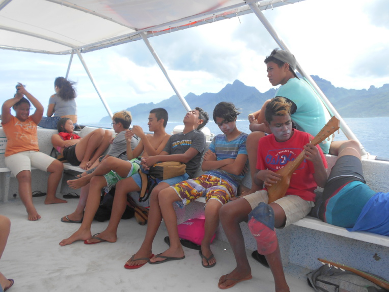 Des élèves de quatrième du collège de Afareaitu iront à Hawaii en 2020. Des élèves de quatrième du collège de Afareaitu iront à Hawaii en 2020.