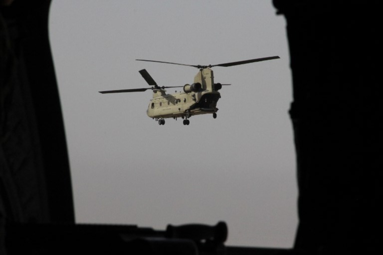 Afghanistan: crash d'un hélicoptère de l'armée, 25 tués
