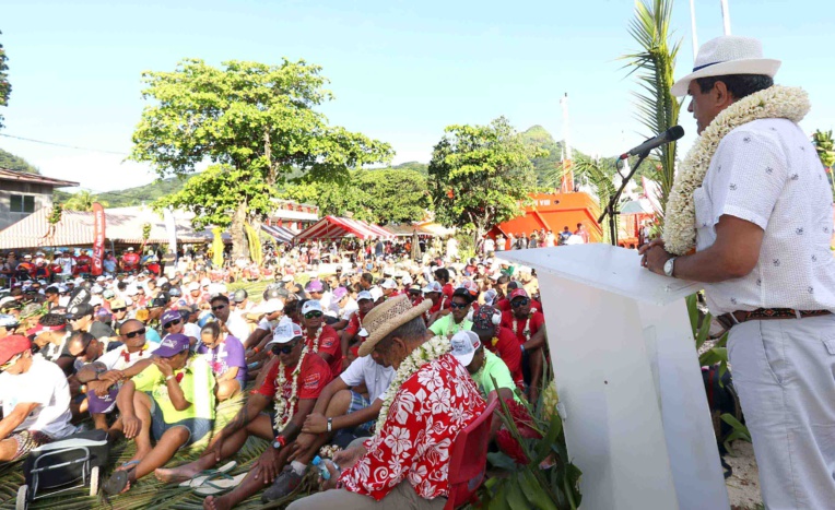 Le président à la cérémonie d’ouverture de la course Hawaiki Nui Va’a