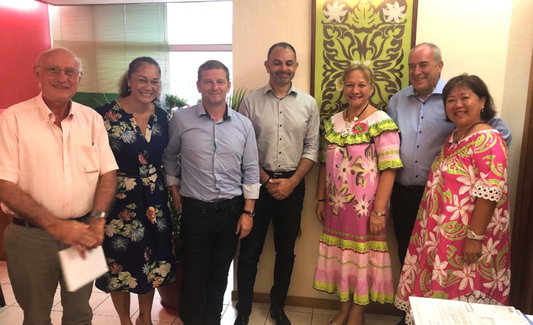 Isabelle Sachet et Roland Berthilier parlent de l'Economie sociale et solidaire Isabelle Sachet et Roland Berthilier parlent de l'Economie sociale et solidaire
