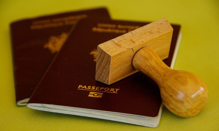 Pénuries de main d'oeuvre: Canberra étend les visas des jeunes étrangers