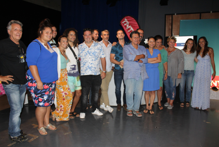 Les équipes de TNTV lors de la présentation de la grille pour 2018/2019. Les équipes de TNTV lors de la présentation de la grille pour 2018/2019.