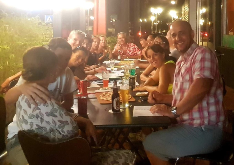 Un peu plus tard dans la soirée (crédit photo : Amis de l'Alsace en Polynésie)