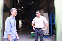 Visite du ministre de la santé et de l'écologie à l'incinérateur de Nivee