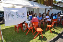 Piquet de grève devant l'IIME de Pirae.