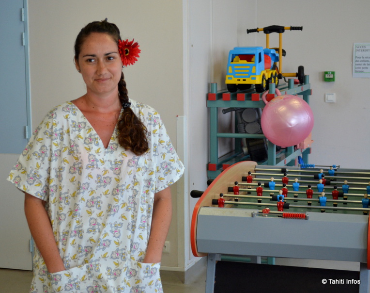 Blouse médicale pour le service pédiatrie, collection saison chaude 2018-2019. Blouse médicale pour le service pédiatrie, collection saison chaude 2018-2019.