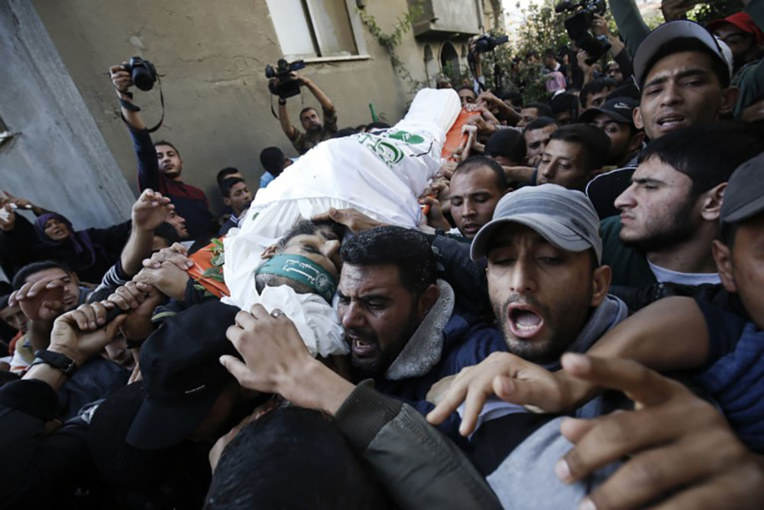 Gaza: une opération israélienne qui tourne mal remet en cause les efforts d'apaisement Gaza: une opération israélienne qui tourne mal remet en cause les efforts d'apaisement