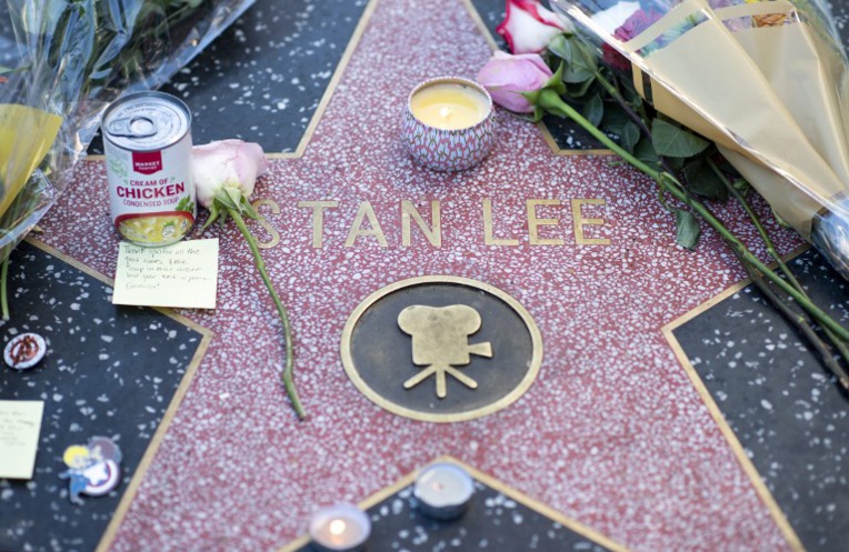 Décès de la légende de la bande dessinée américaine Stan Lee Décès de la légende de la bande dessinée américaine Stan Lee