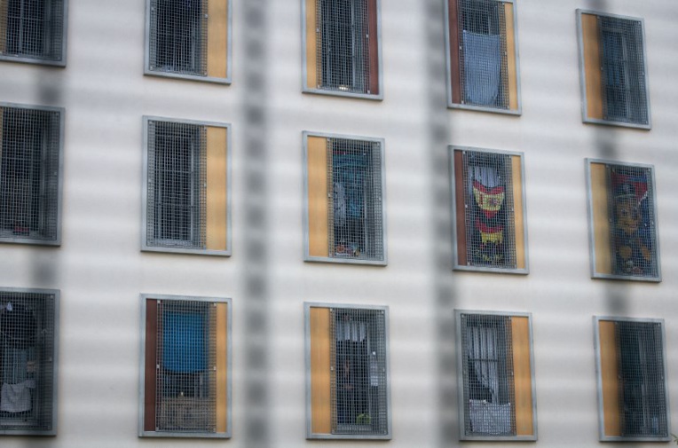 Un père, en prison pour viols, soupçonné d'avoir voulu faire enlever et violer sa propre fille de 9 ans Un père, en prison pour viols, soupçonné d'avoir voulu faire enlever et violer sa propre fille de 9 ans