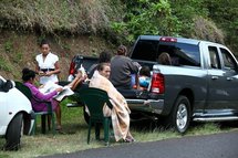 Les polynésiens s'organisent ( photo Serge Simo)