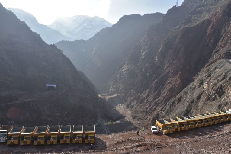 Le futur plus haut barrage du monde inauguré au Tadjikistan