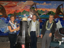 Arrivée des musiciens à l'aéroport de Tahiti Faa'a