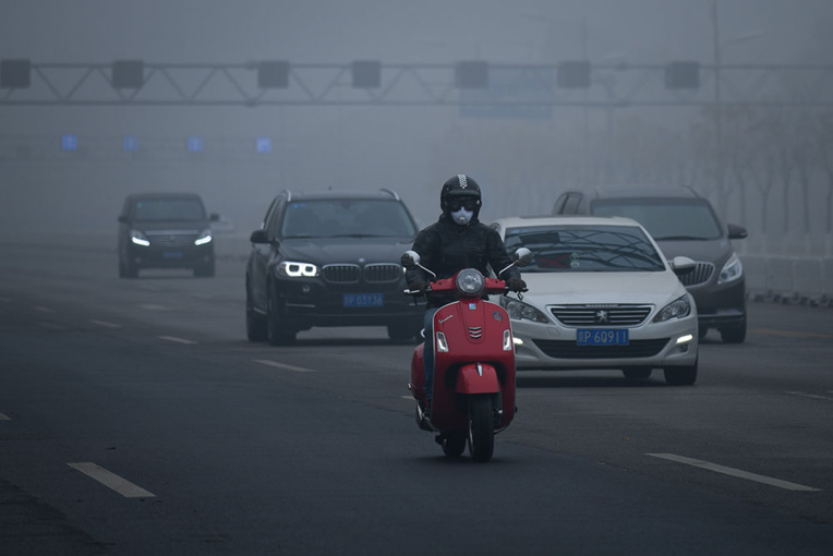 Une voiture percute des enfants en Chine : 5 morts et 19 blessés Une voiture percute des enfants en Chine : 5 morts et 19 blessés
