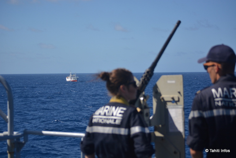 Les canons de 20 millimètres sont mis en service pendant les visites, avant tout pour leur effet dissuasif. Les canons de 20 millimètres sont mis en service pendant les visites, avant tout pour leur effet dissuasif.