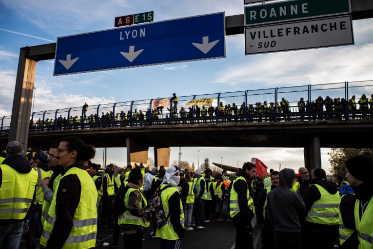 Avant un "acte 3", les "gilets jaunes" veulent se structurer pour durer Avant un "acte 3", les "gilets jaunes" veulent se structurer pour durer