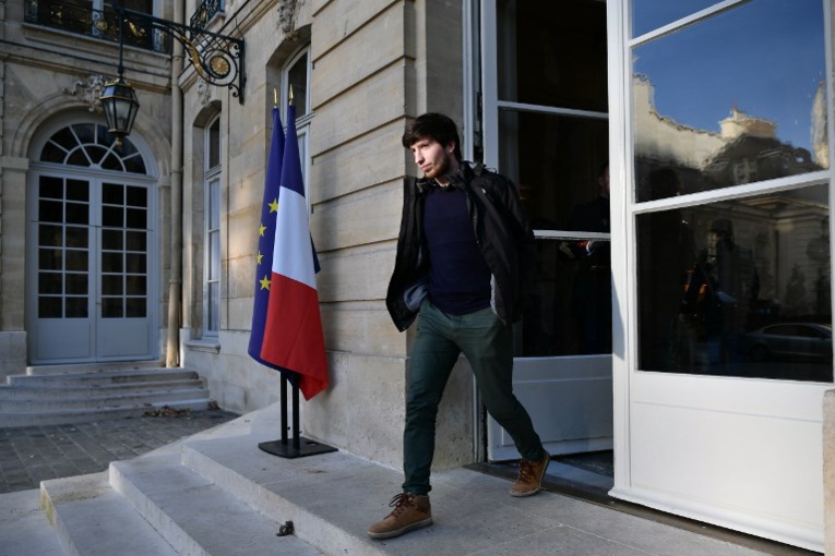 La rencontre entre Edouard Philippe et les "gilets jaunes" proche de tourner court La rencontre entre Edouard Philippe et les "gilets jaunes" proche de tourner court