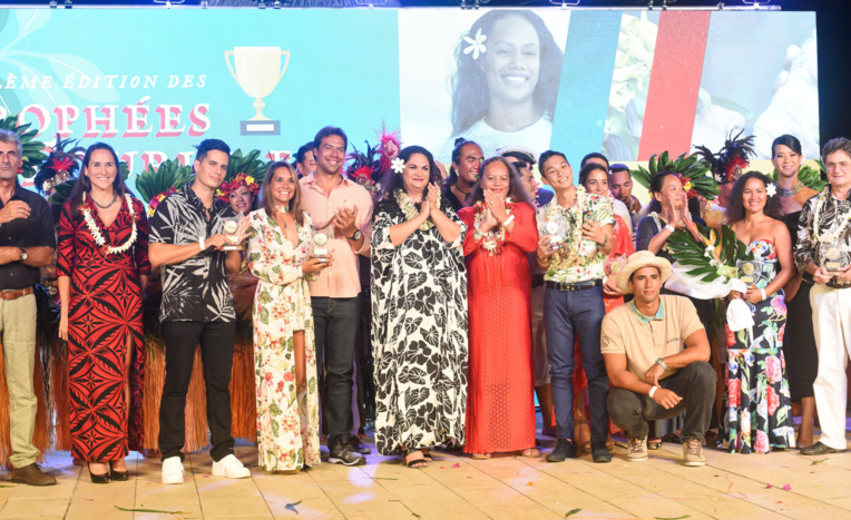 Remise des prix de la 2e édition des Trophées du tourisme Remise des prix de la 2e édition des Trophées du tourisme