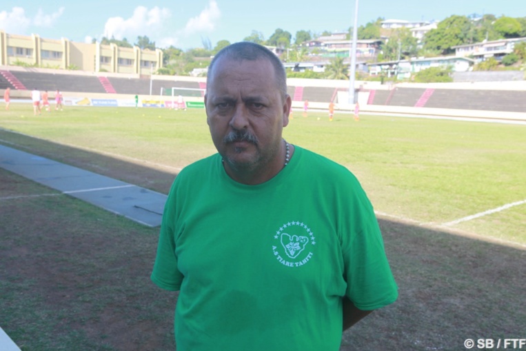 Vatea Terai, coach de Tiare Tahiti Vatea Terai, coach de Tiare Tahiti