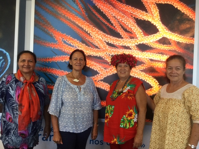 La Polynésie est représentée par une délégation composée d’Irmine Tehei, présidente de l’association polynésienne, de Raymonde Raoulx, d'Eliane Tevahitua et d'Armelle Merceron.