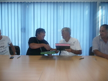 Signature de la convention : « Final Upa Nui 2011 ».