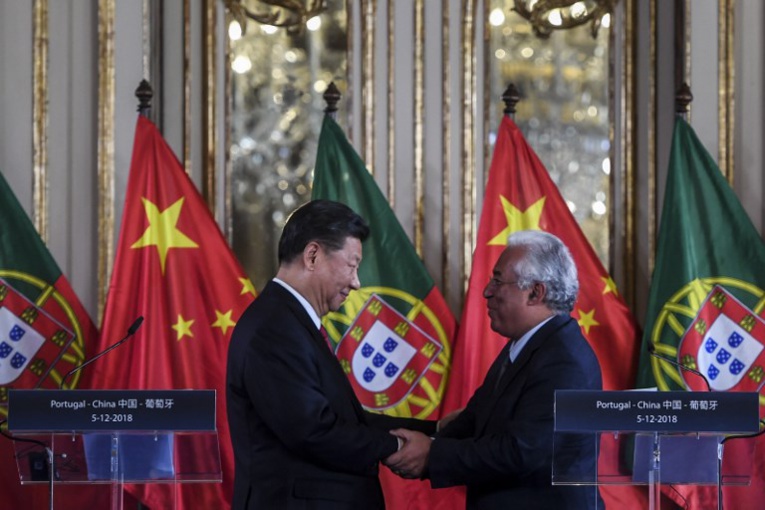 Le Portugal s'engage à coopérer avec la Chine dans le cadre des "nouvelles routes de la soie" Le Portugal s'engage à coopérer avec la Chine dans le cadre des "nouvelles routes de la soie"