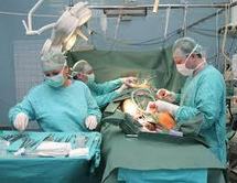 Un chirurgien découvre 7 sachets de cocaïne dans le ventre d'un patient