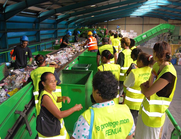 La commune de Pirae, en collaboration avec la SEP, sensibilise ses agents au tri