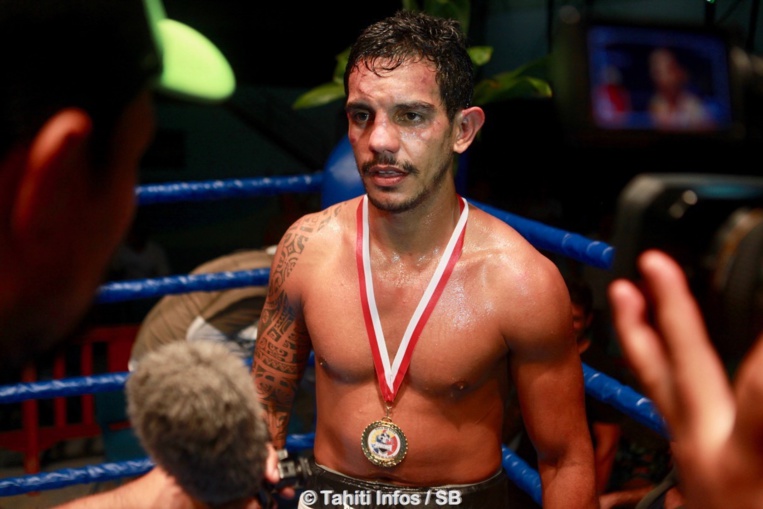 Jean-Louis Albertini a logiquement été donné gagnant aux points Jean-Louis Albertini a logiquement été donné gagnant aux points