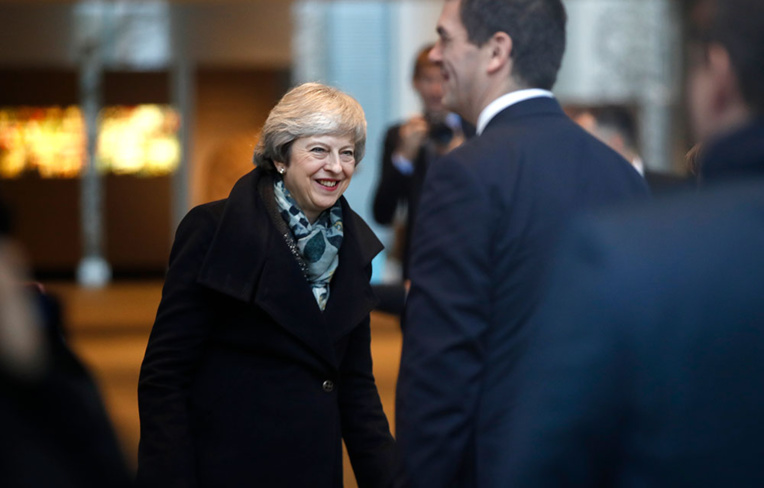 Brexit : Theresa May tente d'arracher des concessions des Européens Brexit : Theresa May tente d'arracher des concessions des Européens