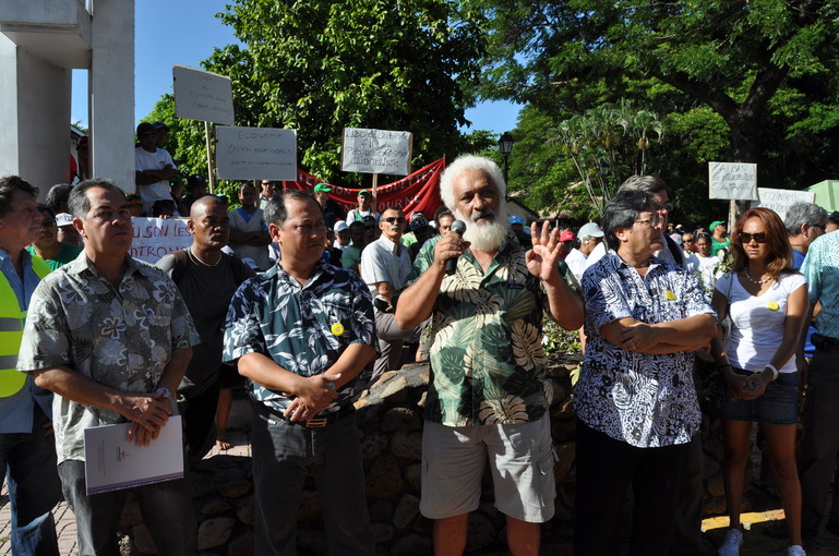 Syndicats de salariés et patronat réunis dans l'action
