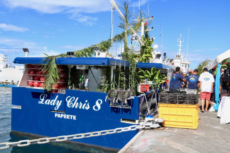 Le thonier Lady Chris 8 baptisé officiellement Le thonier Lady Chris 8 baptisé officiellement