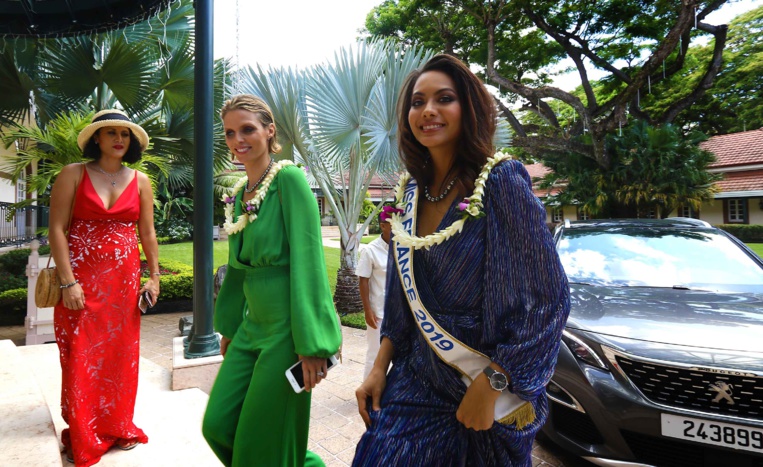 Vaimalama Chaves, chevalier de l’ordre de Tahiti Nui