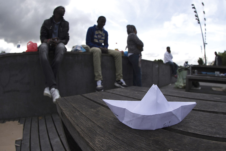 La Réunion: un nouveau navire sri-lankais intercepté avec sept migrants à bord La Réunion: un nouveau navire sri-lankais intercepté avec sept migrants à bord