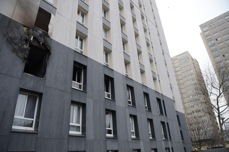 Le bilan de l'incendie à Bobigny s'alourdit à quatre morts Le bilan de l'incendie à Bobigny s'alourdit à quatre morts