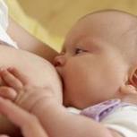Les dons de lait maternel via le web peuvent nuire à la santé de bébé
