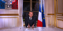 Macron repasse à l'offensive pour rebondir en 2019