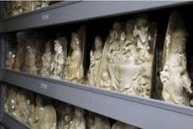 De l'ivoire de mammouth découvert dans des bibelots en ivoire du Cambodge De l'ivoire de mammouth découvert dans des bibelots en ivoire du Cambodge