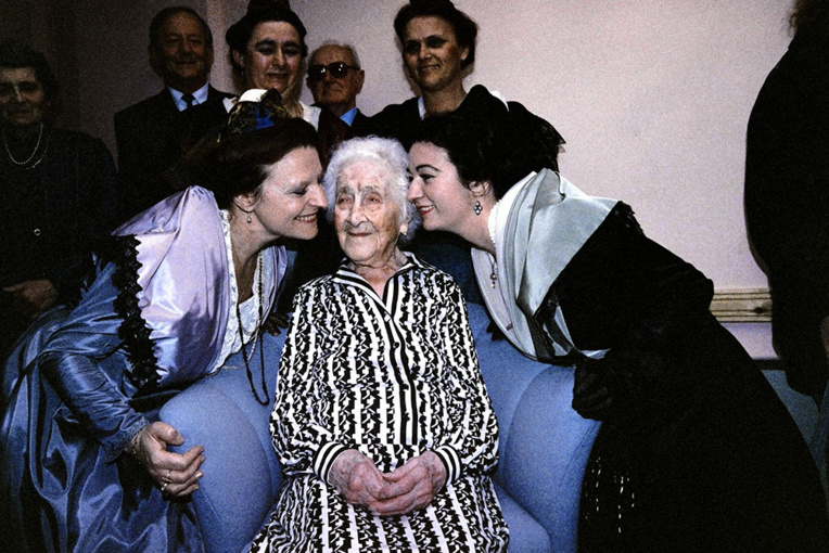 Remise en cause de la longévité de Jeanne Calment: "une théorie totalement aberrante" Remise en cause de la longévité de Jeanne Calment: "une théorie totalement aberrante"