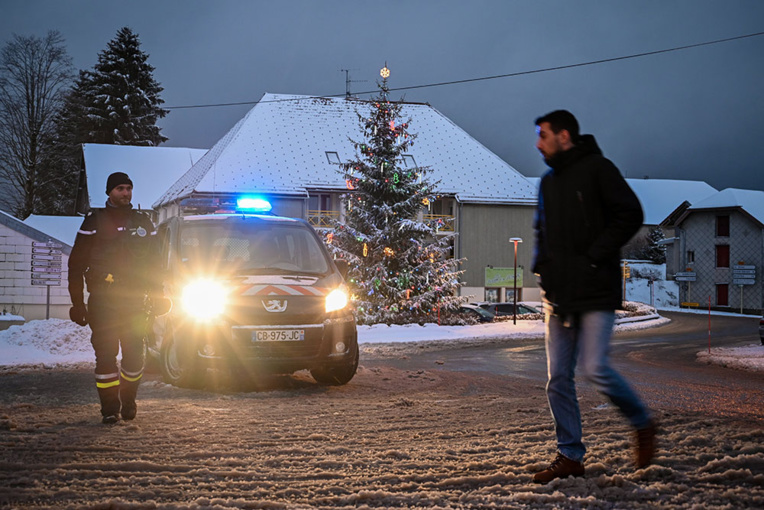 Mirage 2000: les recherches se poursuivent dans le Jura Mirage 2000: les recherches se poursuivent dans le Jura