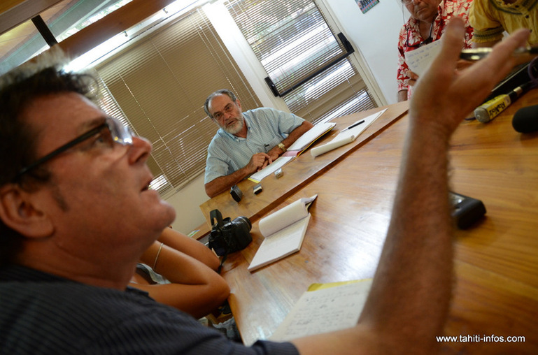 Jacqui Drollet face aux journalistes