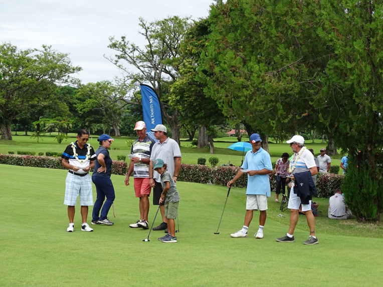 Un concours de put était également au programme du tournoi. Un concours de put était également au programme du tournoi.