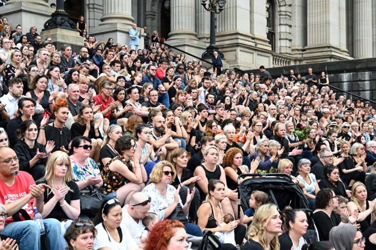 Des milliers de personnes aux funérailles d'une Israélienne assassinée en Australie