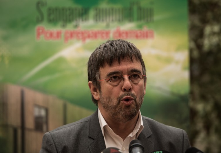 "Inaction climatique": le maire de Grande-Synthe attaque l'Etat devant le Conseil d'Etat