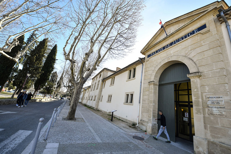 Guet-apens devant le palais de justice de Tarascon: un détenu s'évade grâce à un commando armé