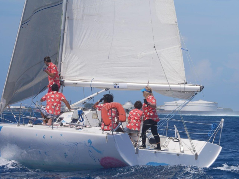 « Le Petit Prince » skippé par le tandem Isabelle Barbeau/Joël Hirlemann complète le podium « Le Petit Prince » skippé par le tandem Isabelle Barbeau/Joël Hirlemann complète le podium