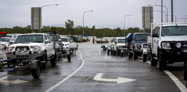 Inondations en Australie: l'armée en renfort, des crocodiles en ville