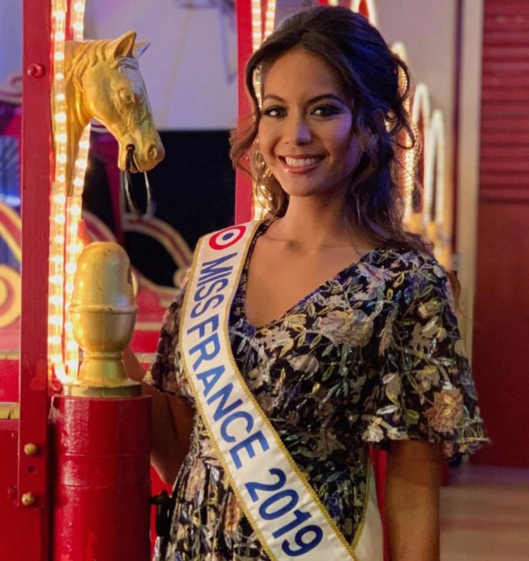 Blague douteuse de Ruquier : "ce n'est pas chouette d'être considéré comme un objet" Blague douteuse de Ruquier : "ce n'est pas chouette d'être considéré comme un objet"