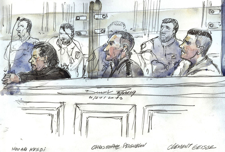 Trafic de cocaïne: 10 ans de prison et lourdes amendes pour deux ex-policiers de la PAF