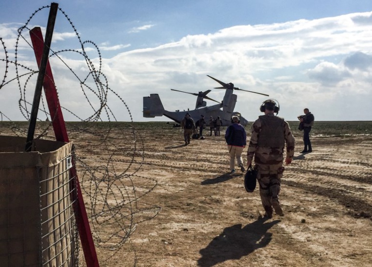 En Syrie, l'EI résiste dans son dernier réduit à l'assaut de forces arabo-kurdes En Syrie, l'EI résiste dans son dernier réduit à l'assaut de forces arabo-kurdes
