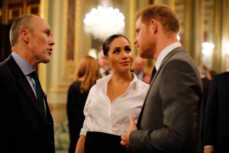 Meghan harcelée comme Diana ? Faux, rétorquent médias et experts Meghan harcelée comme Diana ? Faux, rétorquent médias et experts